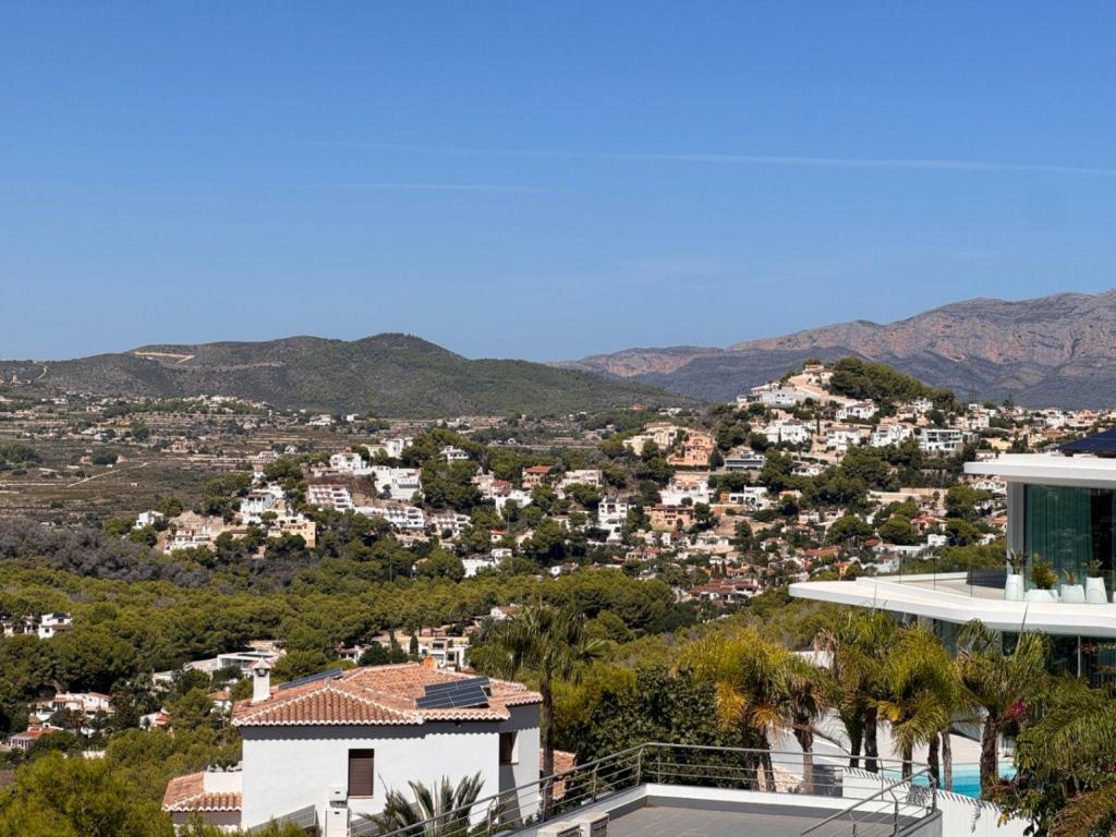 5 bed villa in Moraira