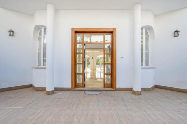 5 bed villa in Alfaz del Pi