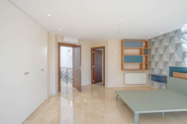 5 bed villa in Alfaz del Pi