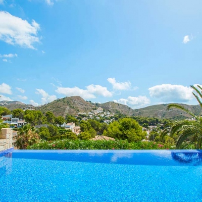 Infinity Pools Costa Blanca - Swimming Pool construction from Kevin Jones
