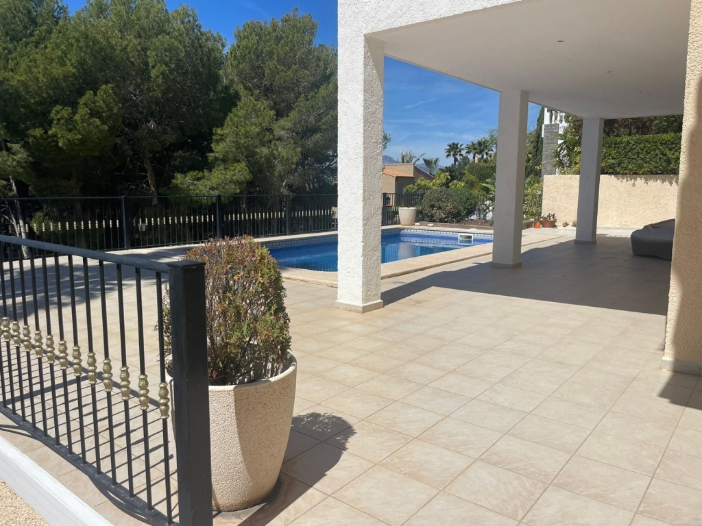 3 bed villa in Altea