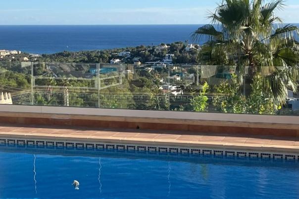4 bed villas in Moraira