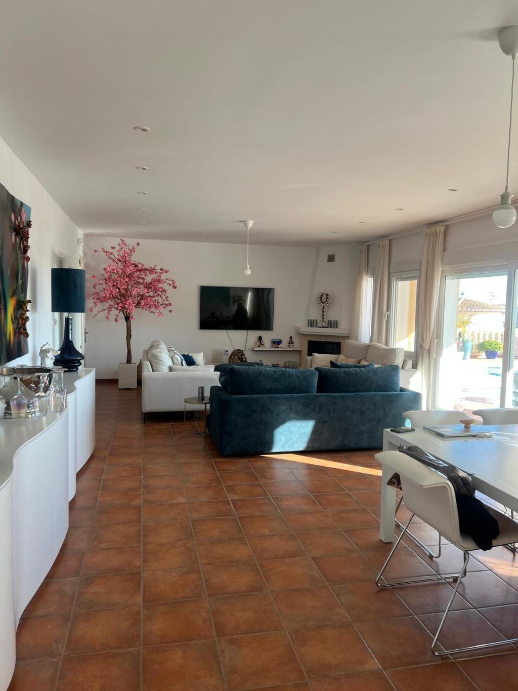 4 bed villas in Moraira