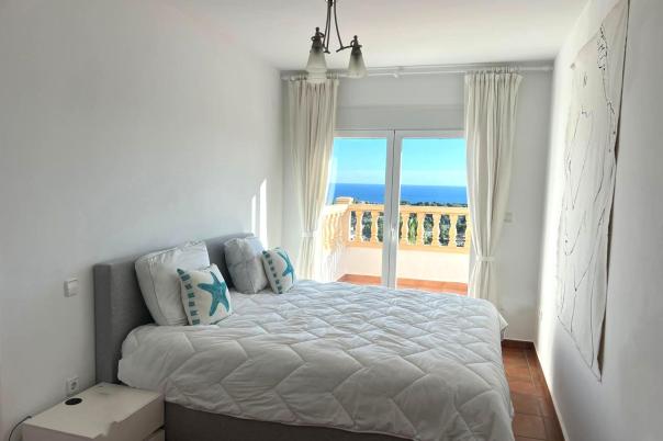 4 bed villas in Moraira