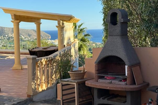 4 bed villas in Moraira