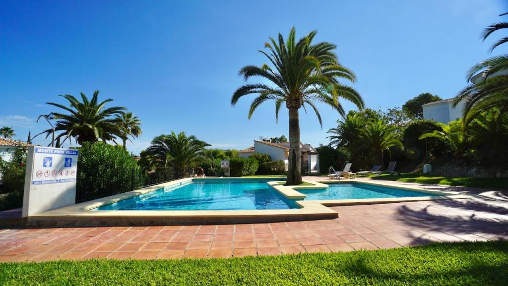 2 bed townhouses - terraced houses in Moraira