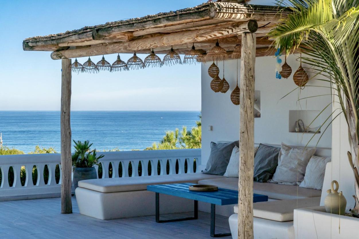 4 bed villa in Denia