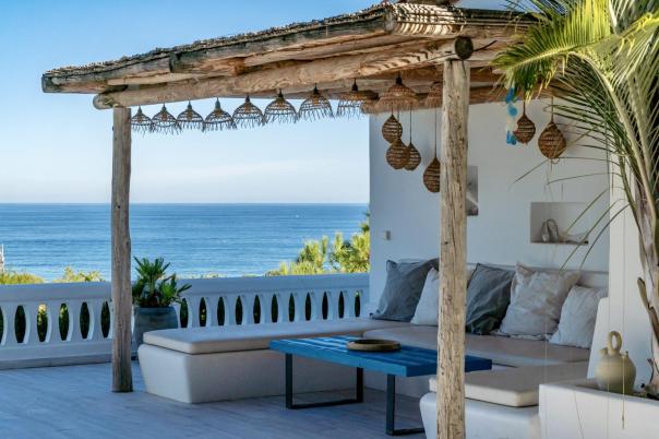 4 bed villa in Denia
