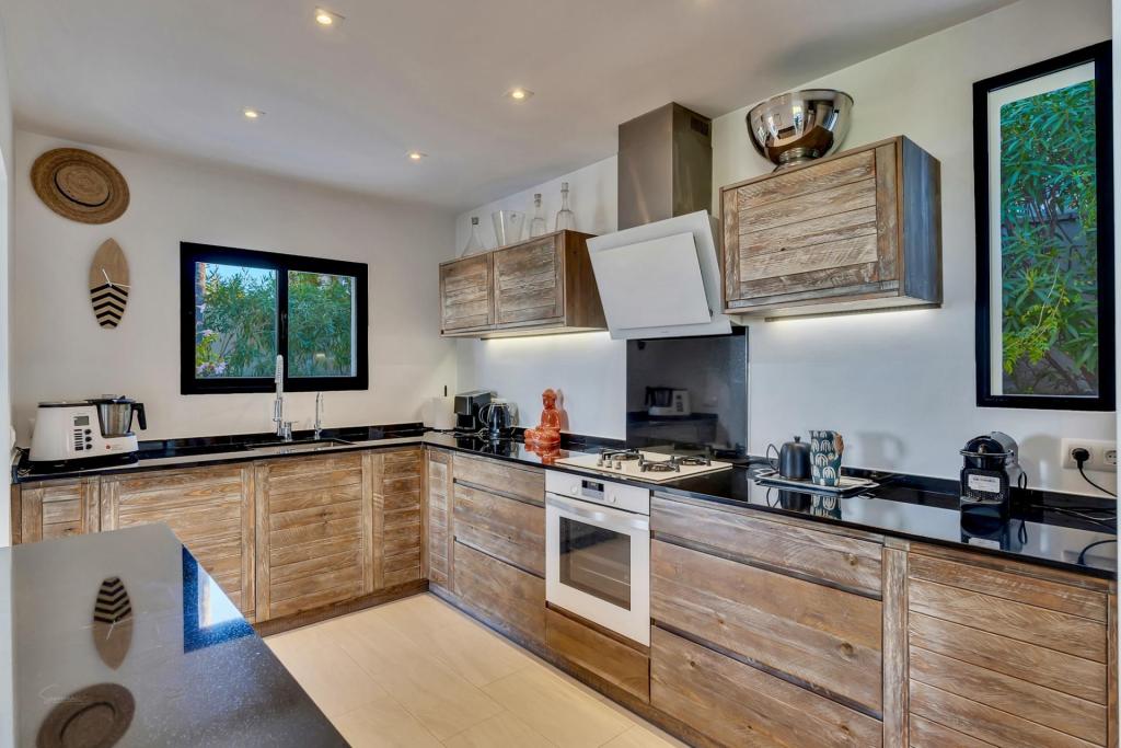 4 bed villa in Denia