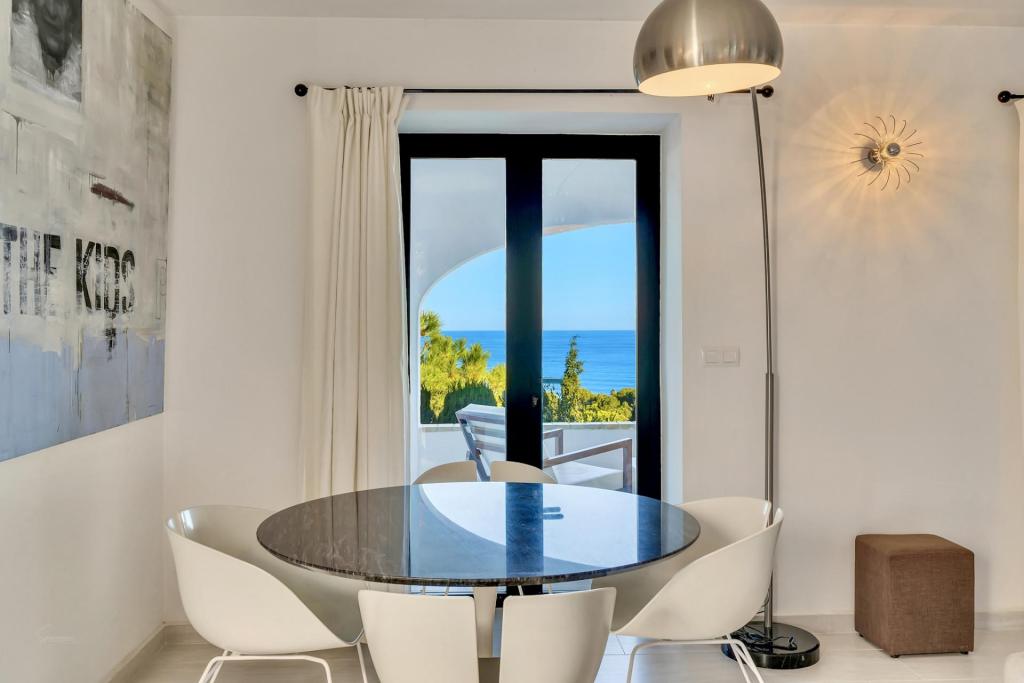 4 bed villa in Denia