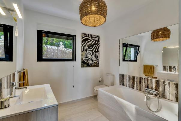 4 bed villa in Denia