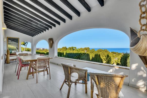 4 bed villa in Denia