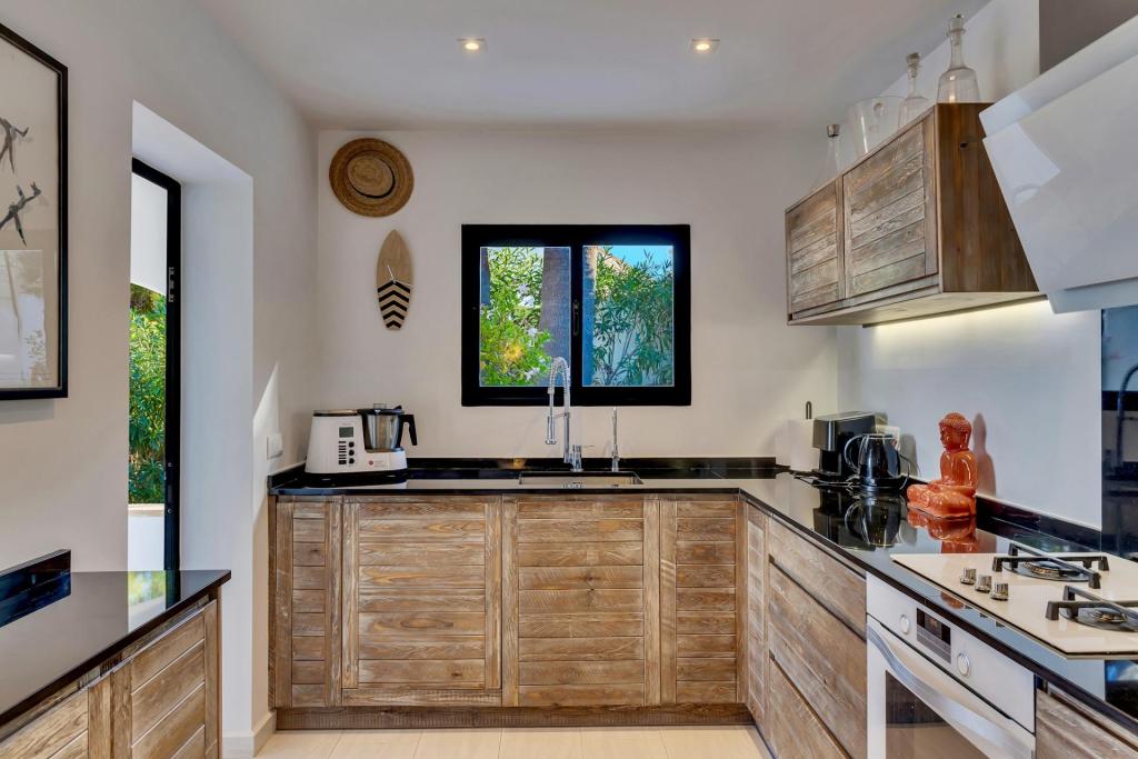 4 bed villa in Denia