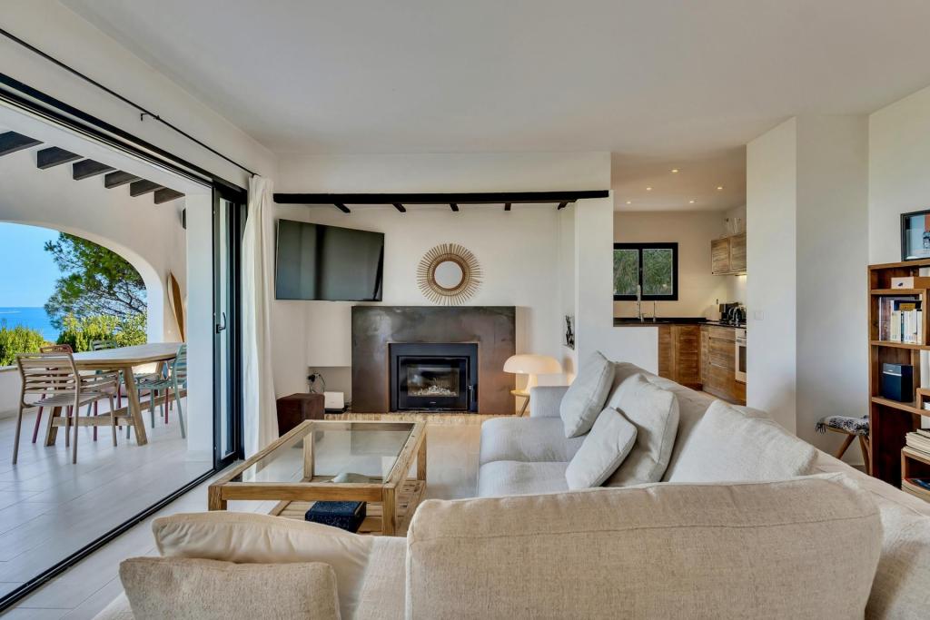 4 bed villa in Denia