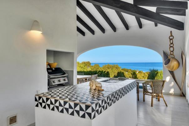 4 bed villa in Denia
