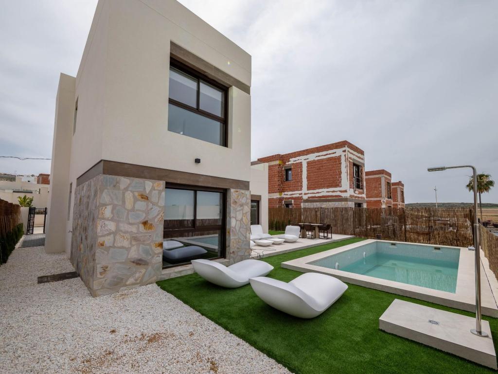 3 bed villa in Algorfa