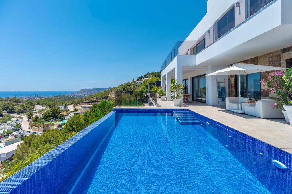 4 bed villas in Benissa
