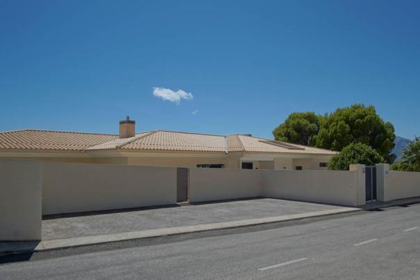 5 bed villa in Altea