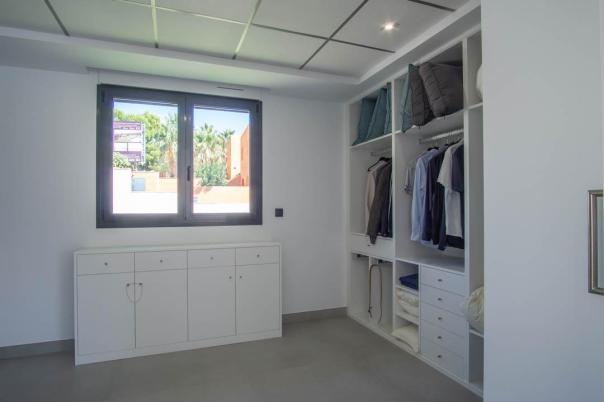5 bed villa in Altea