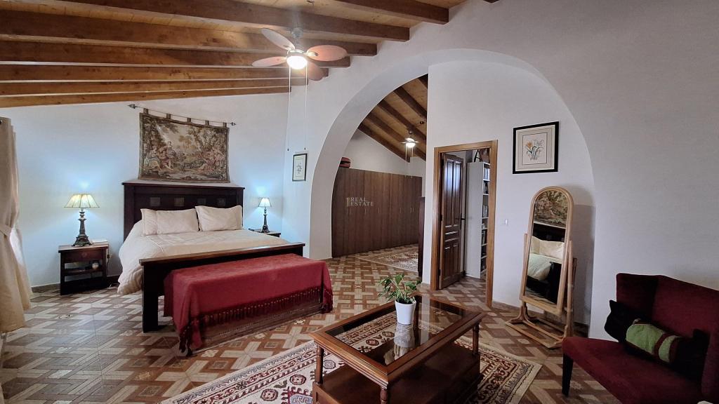 4 bed townhouse in Pego