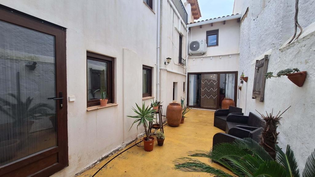 4 bed townhouse in Pego