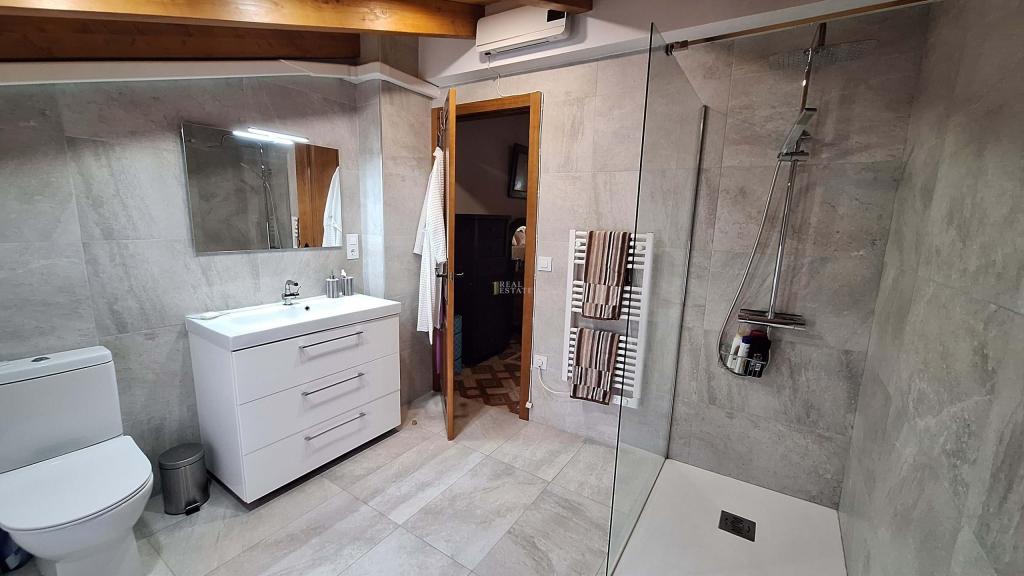 4 bed townhouse in Pego