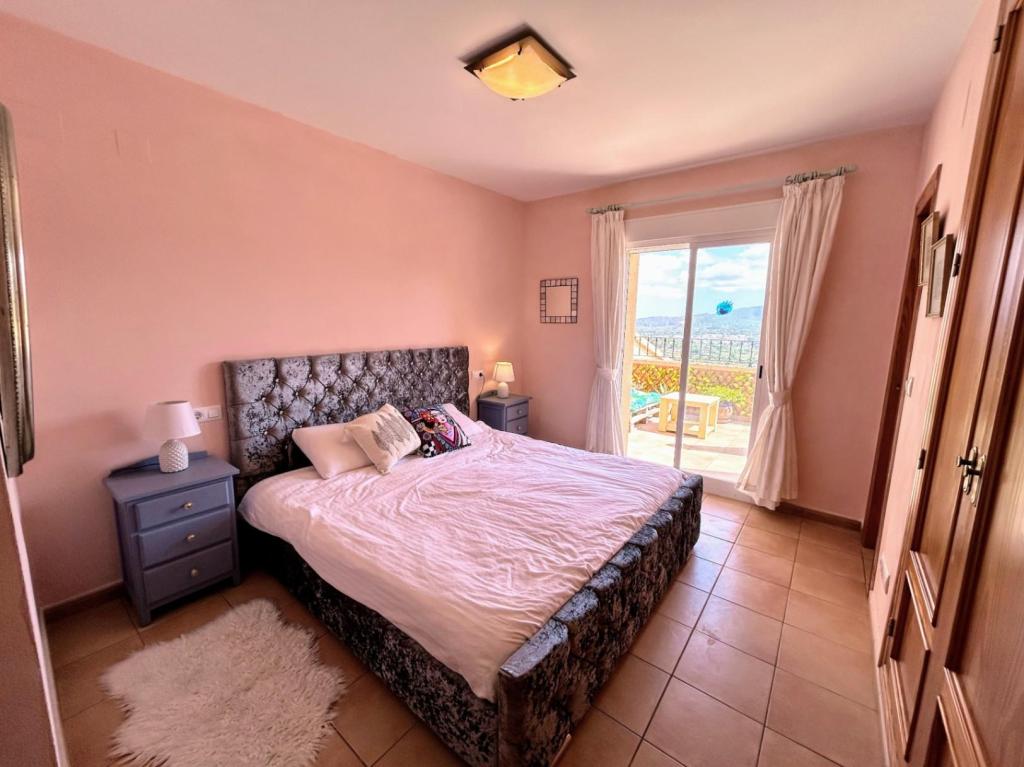 3 bed apartment in Jalón