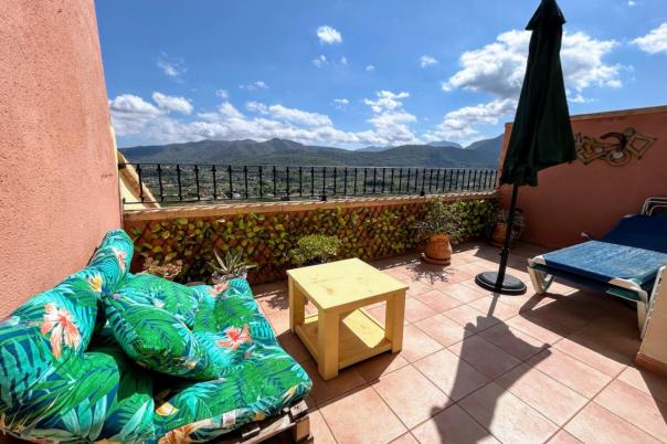 3 bed apartment in Jalón