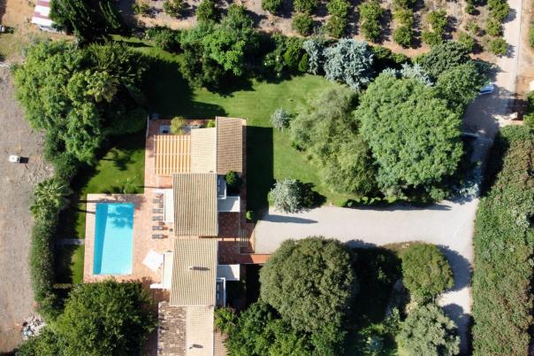 5 bed villas in Denia