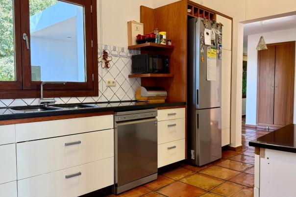5 bed villas in Denia