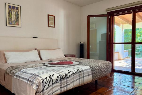 5 bed villas in Denia