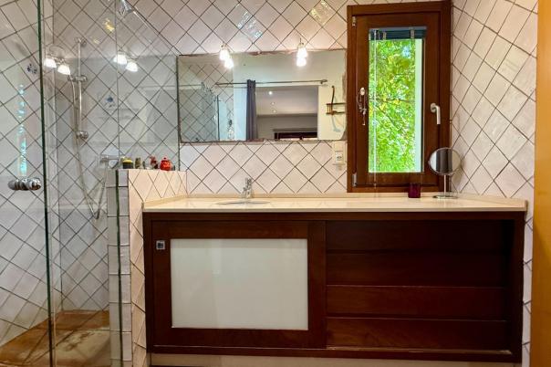 5 bed villas in Denia