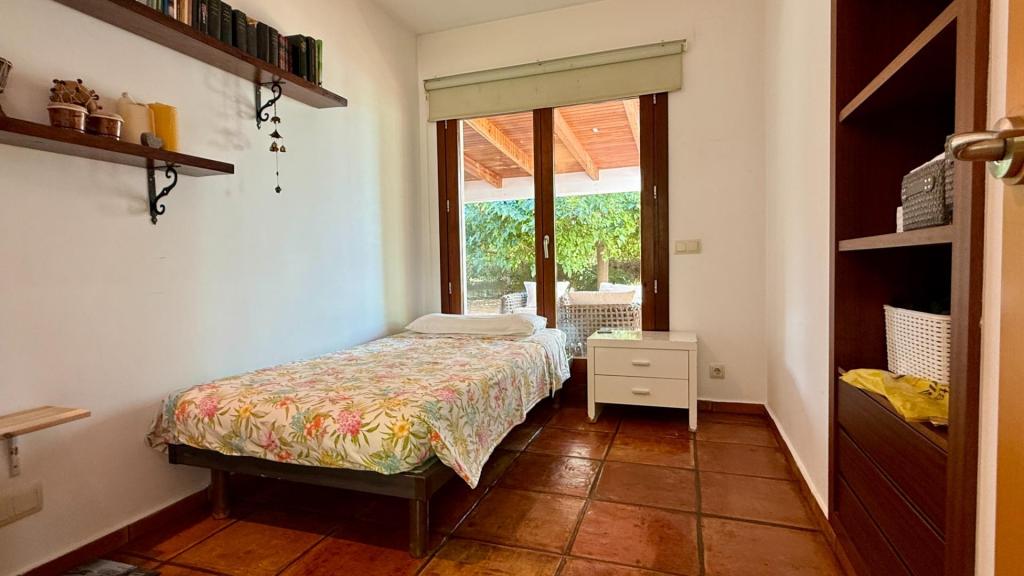 5 bed villas in Denia