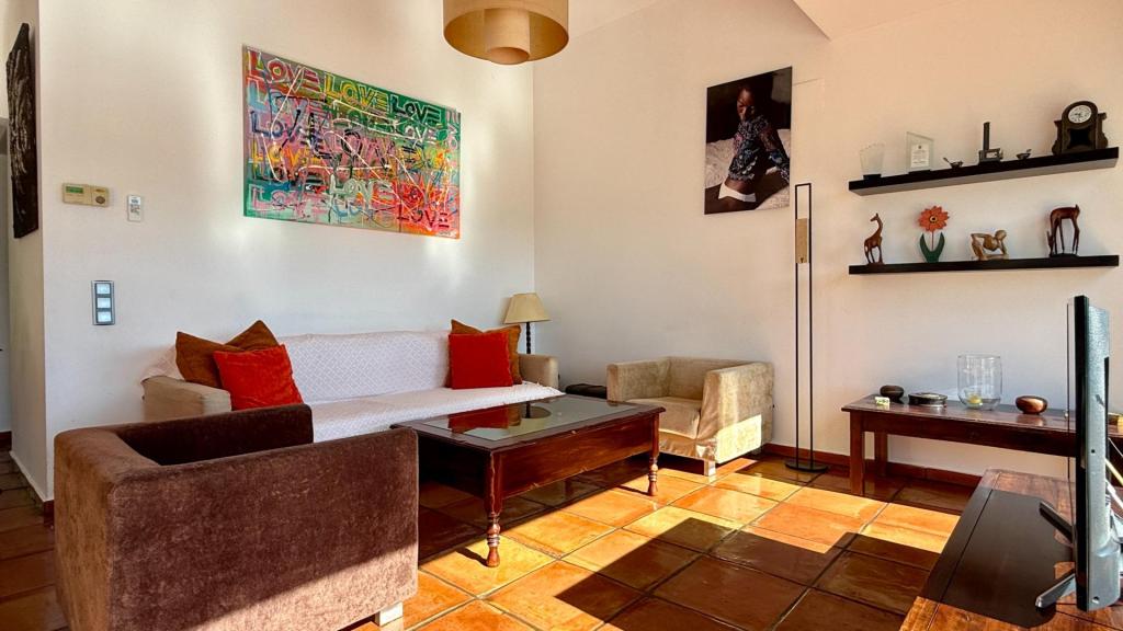 5 bed villas in Denia