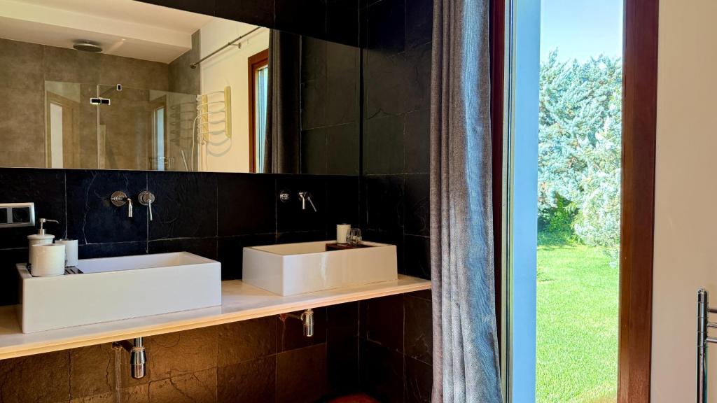 5 bed villas in Denia