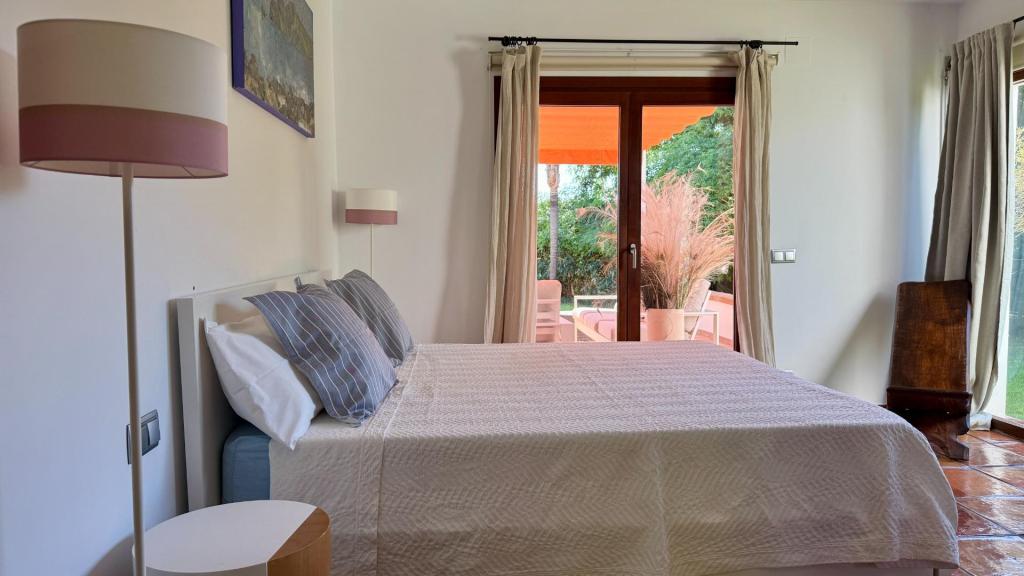 5 bed villas in Denia