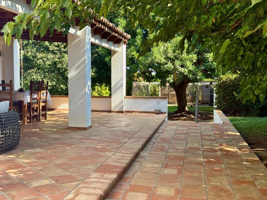 5 bed villas in Denia
