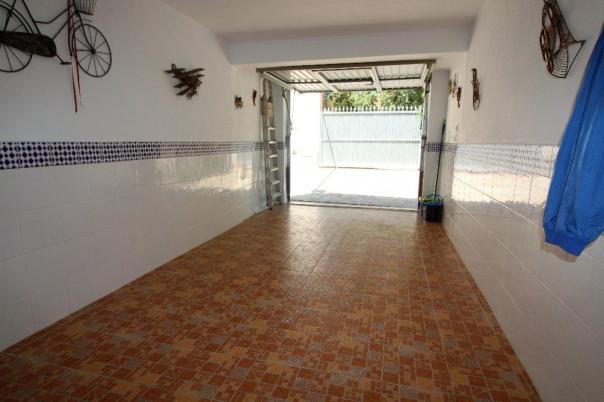 5 bed villa in Torrevieja