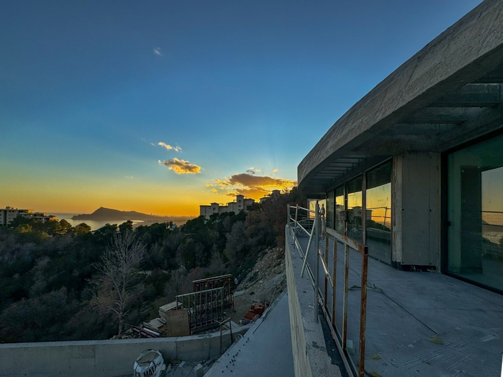 4 bed villa in Altea