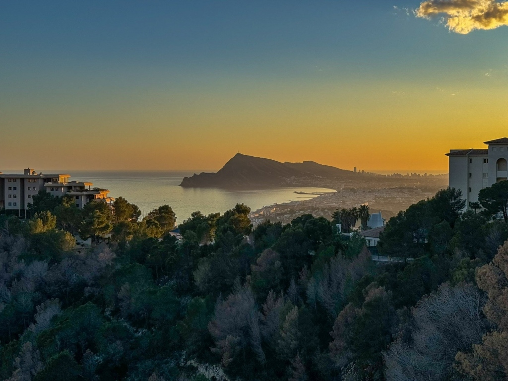 4 bed villa in Altea