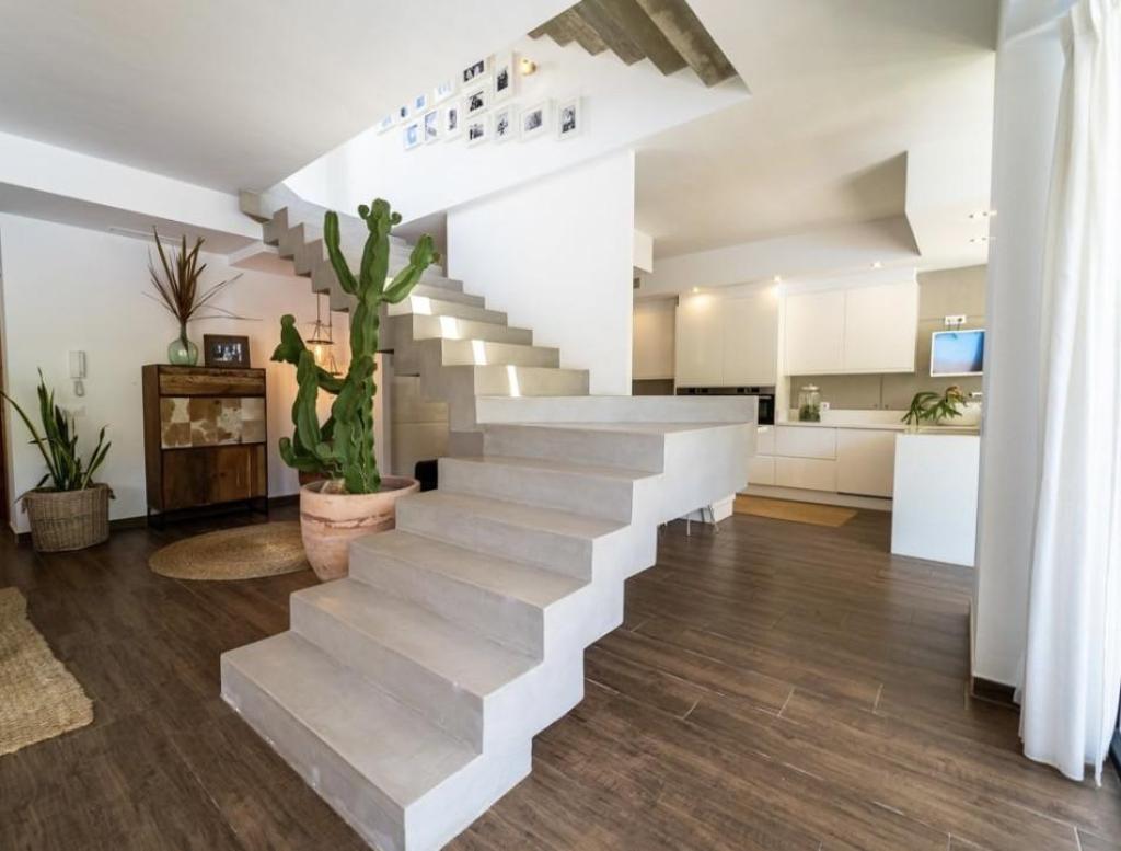 4 bed villa in Denia