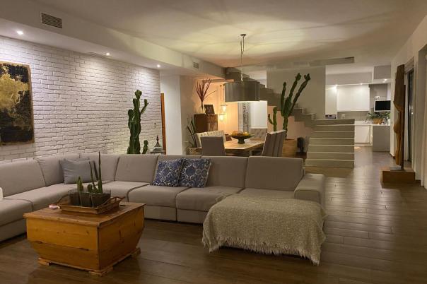 4 bed villa in Denia