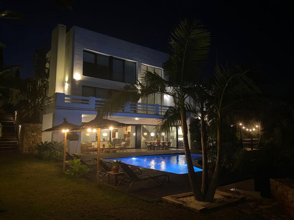 4 bed villa in Denia