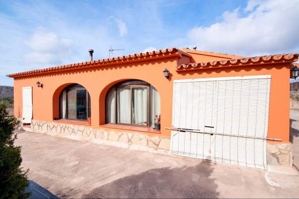 5 bed finca in Benissa