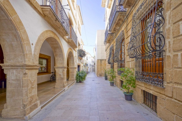 5 bed apartment in Jávea