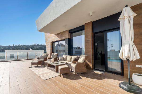 4 bed villa in Finestrat