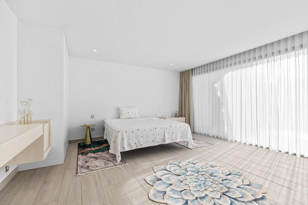 4 bed villa in Finestrat