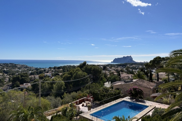 4 bed villa in Benissa