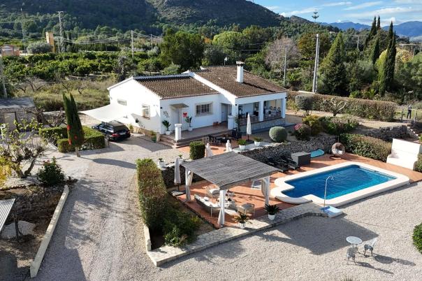3 bed villa in Pedreguer