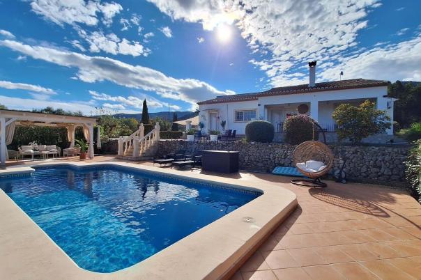 3 bed villa in Pedreguer